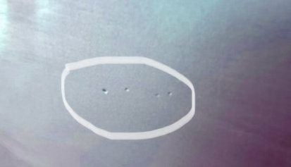 Microgaten in de polyesterplamuur