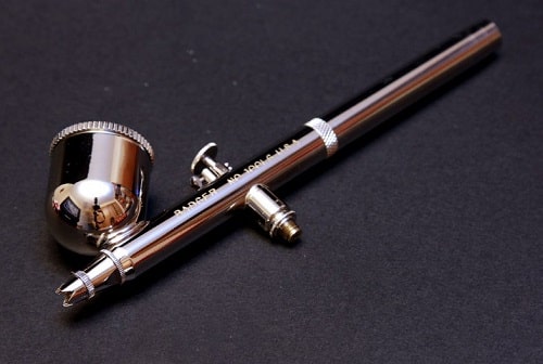 Techniek met een airbrushC